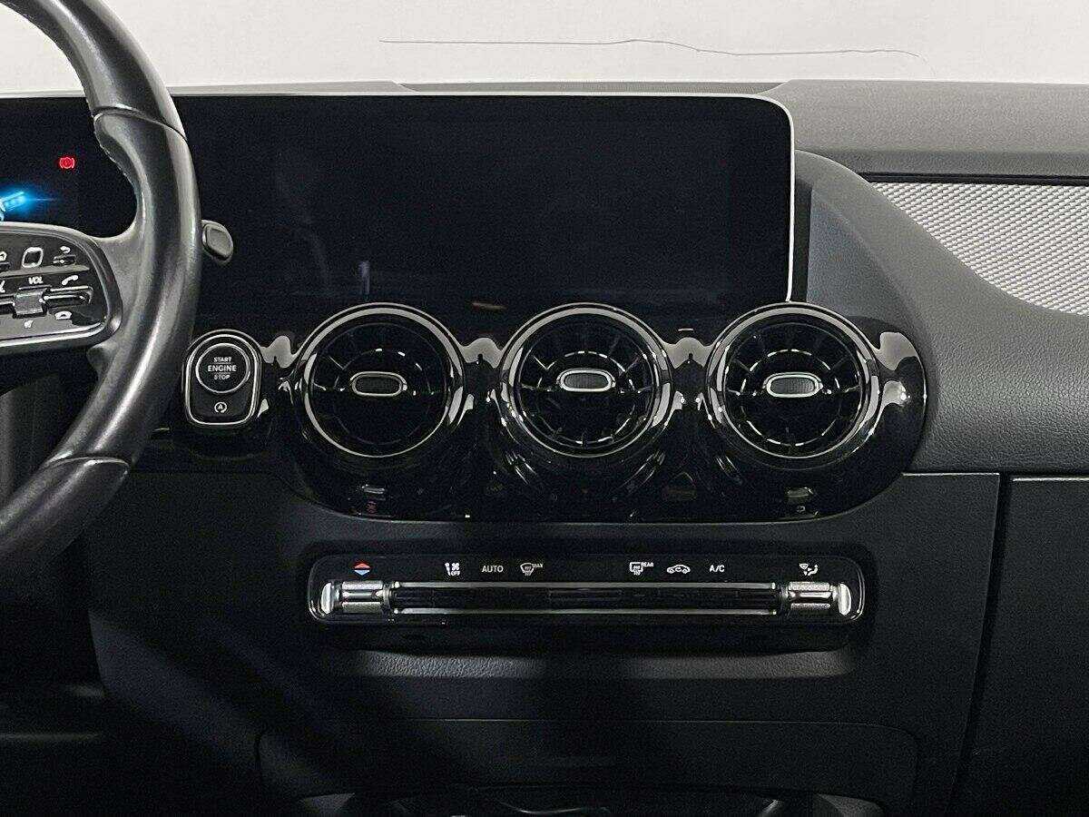 Mercedes-Benz B-Класс с пробегом — 2018 год. Фото: #11