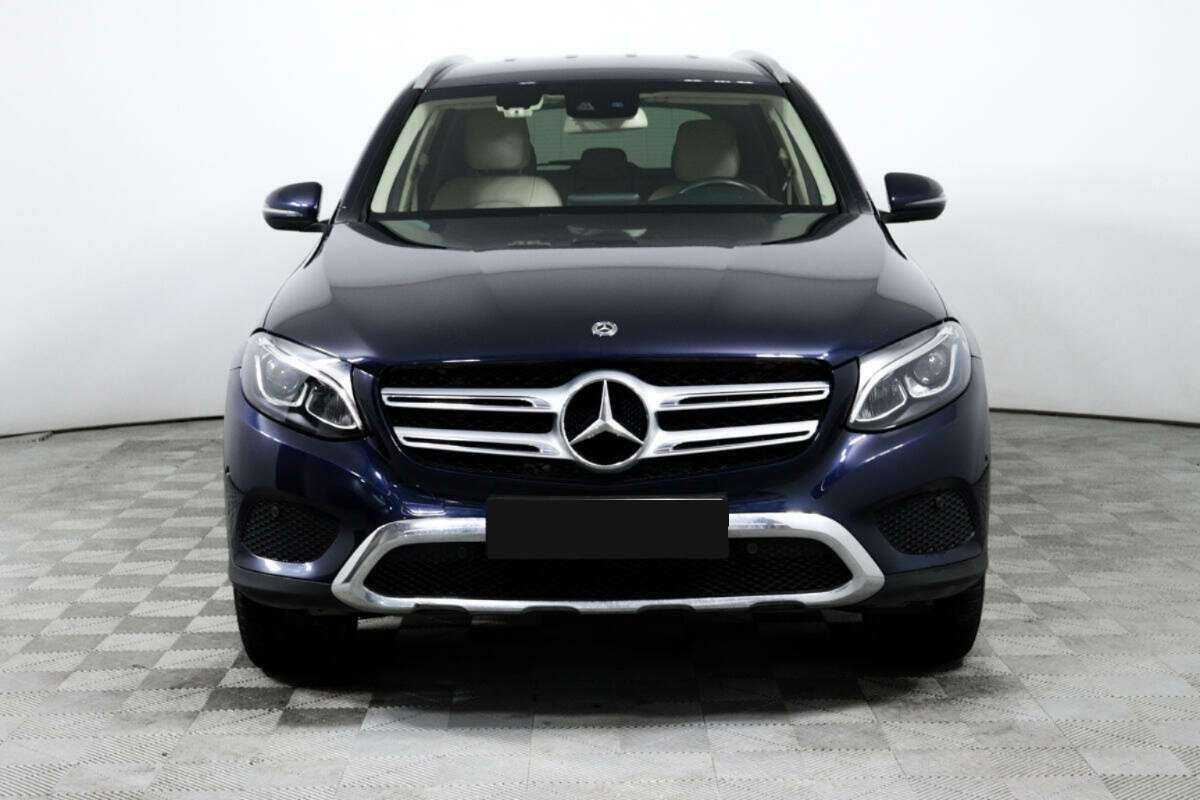 Mercedes-Benz GLC с пробегом — 2017 год. Фото: #1