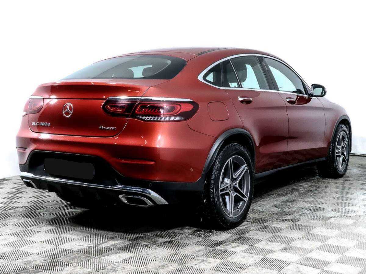 Mercedes-Benz GLC Coupe с пробегом — 2021 год. Фото: #3