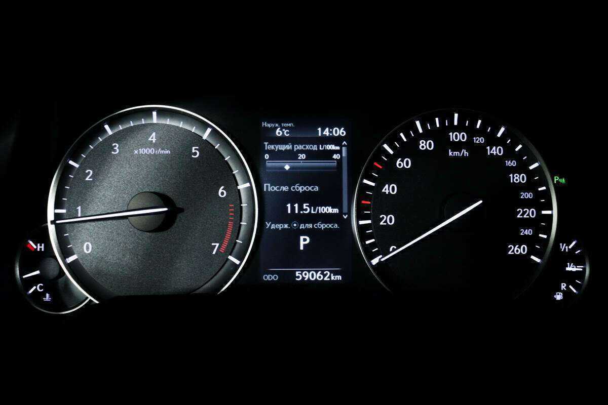 Lexus RX с пробегом — 2018 год. Фото: #9