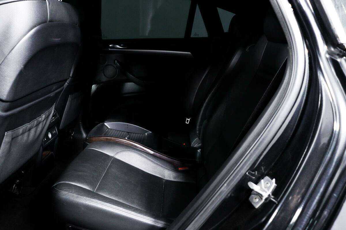 BMW X6 с пробегом — 2010 год. Фото: #11