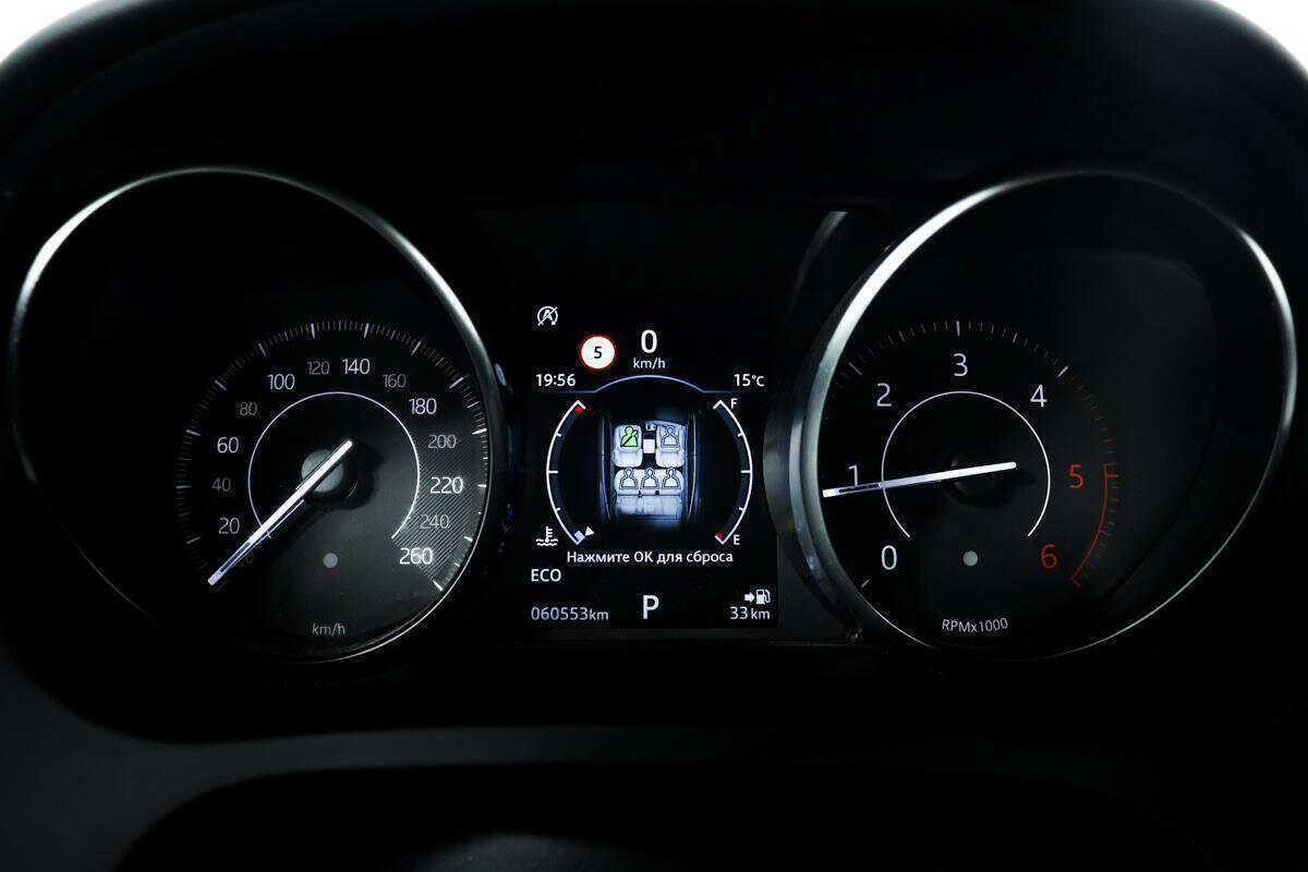 Jaguar E-Pace с пробегом — 2018 год. Фото: #9