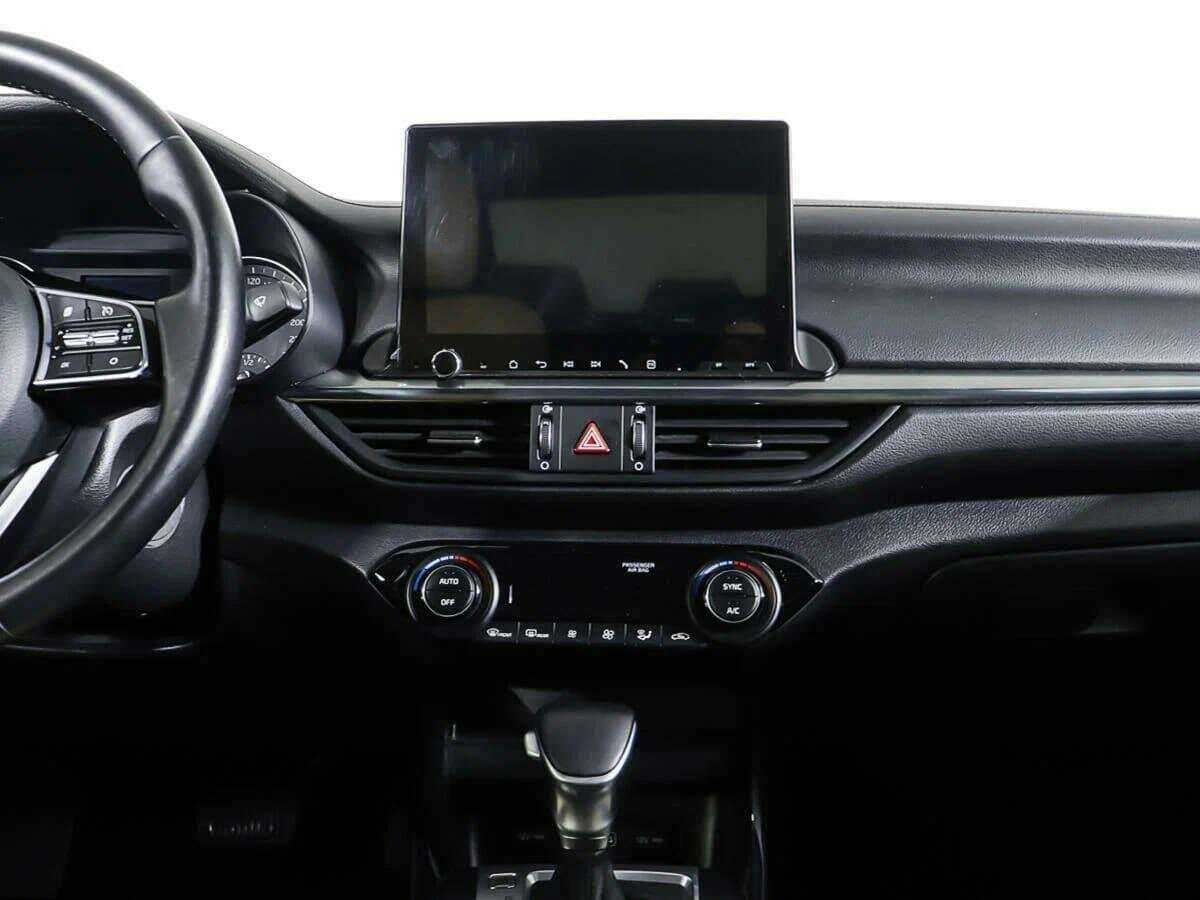 Kia Cerato с пробегом — 2019 год. Фото: #11