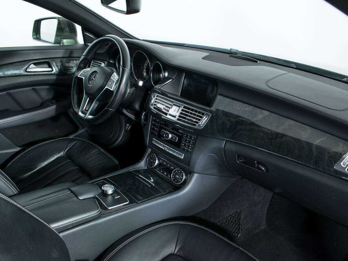 Mercedes-Benz CLS с пробегом — 2014 год. Фото: #6