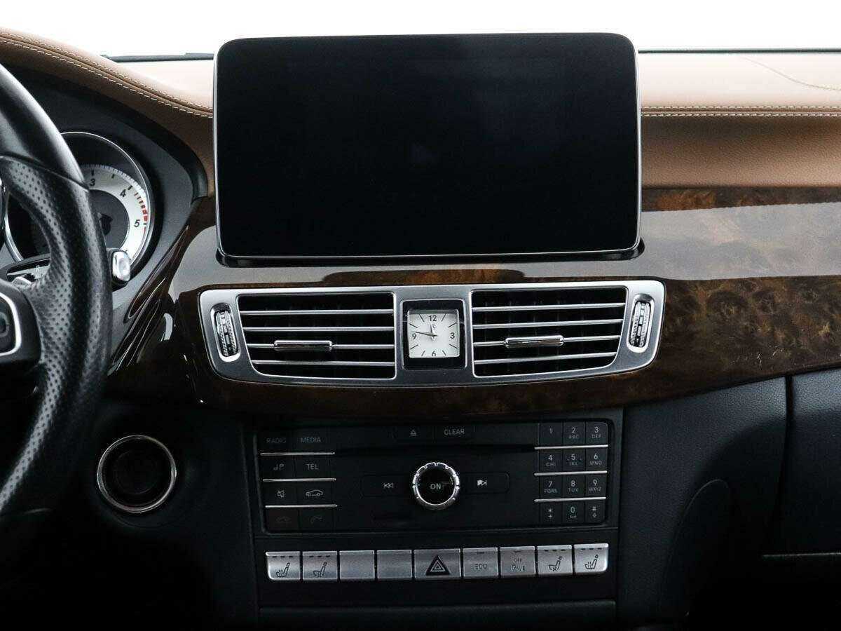 Mercedes-Benz CLS с пробегом — 2014 год. Фото: #11