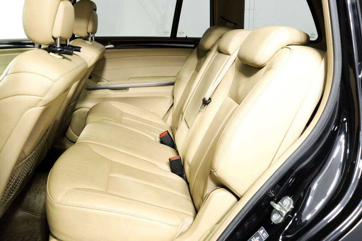 Mercedes-Benz GL-Класс с пробегом — 2009 год. Фото: #11