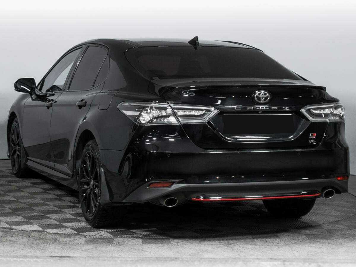 Toyota Camry с пробегом — 2021 год. Фото: #5