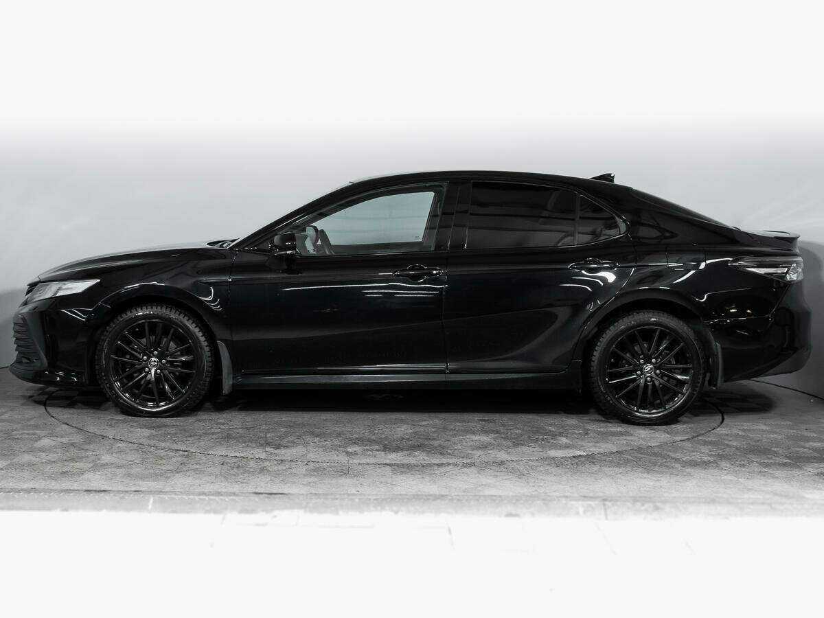 Toyota Camry с пробегом — 2021 год. Фото: #6