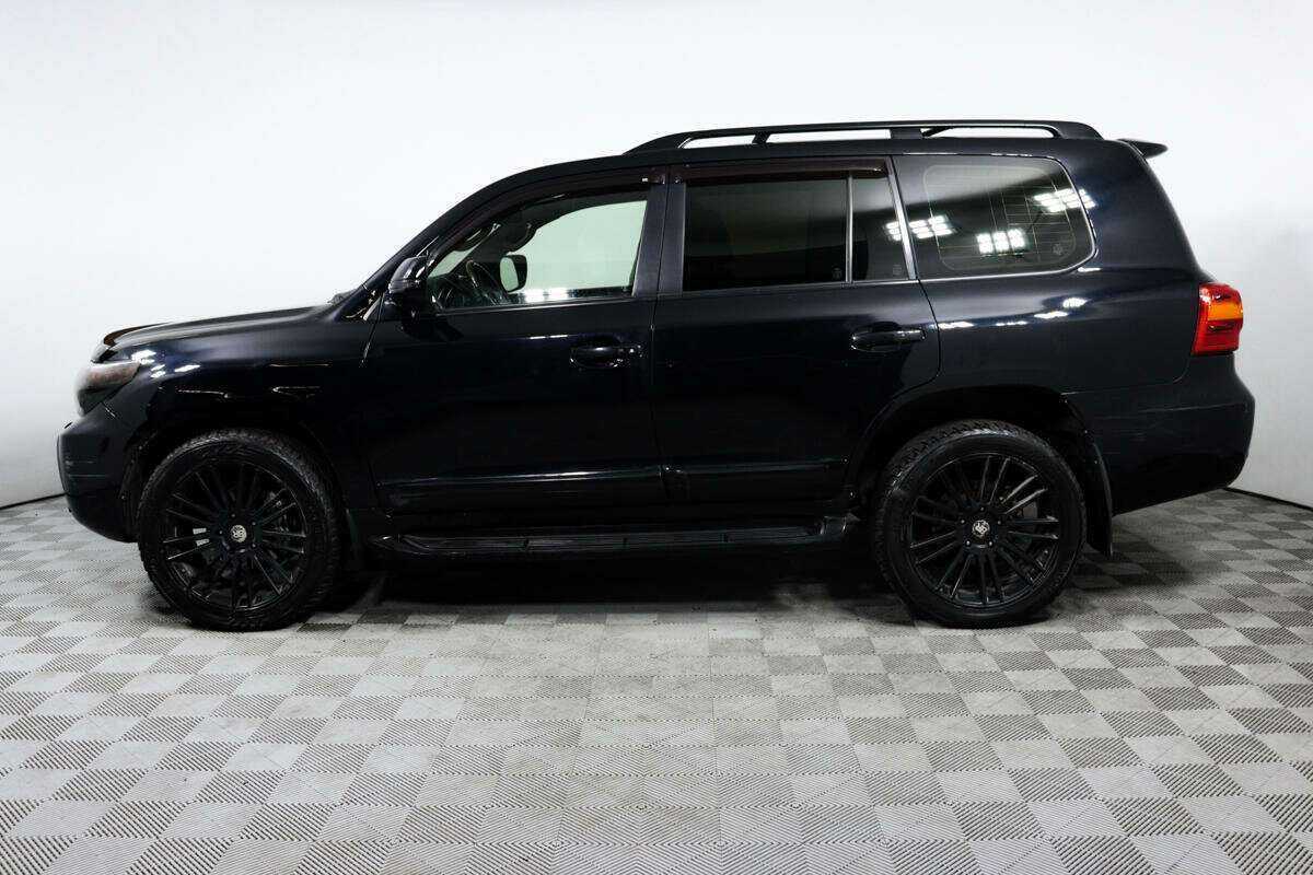 Toyota Land Cruiser с пробегом — 2012 год. Фото: #7