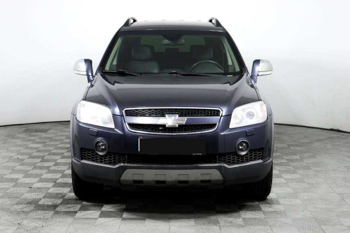 Chevrolet Captiva с пробегом — 2008 год. Фото: #1