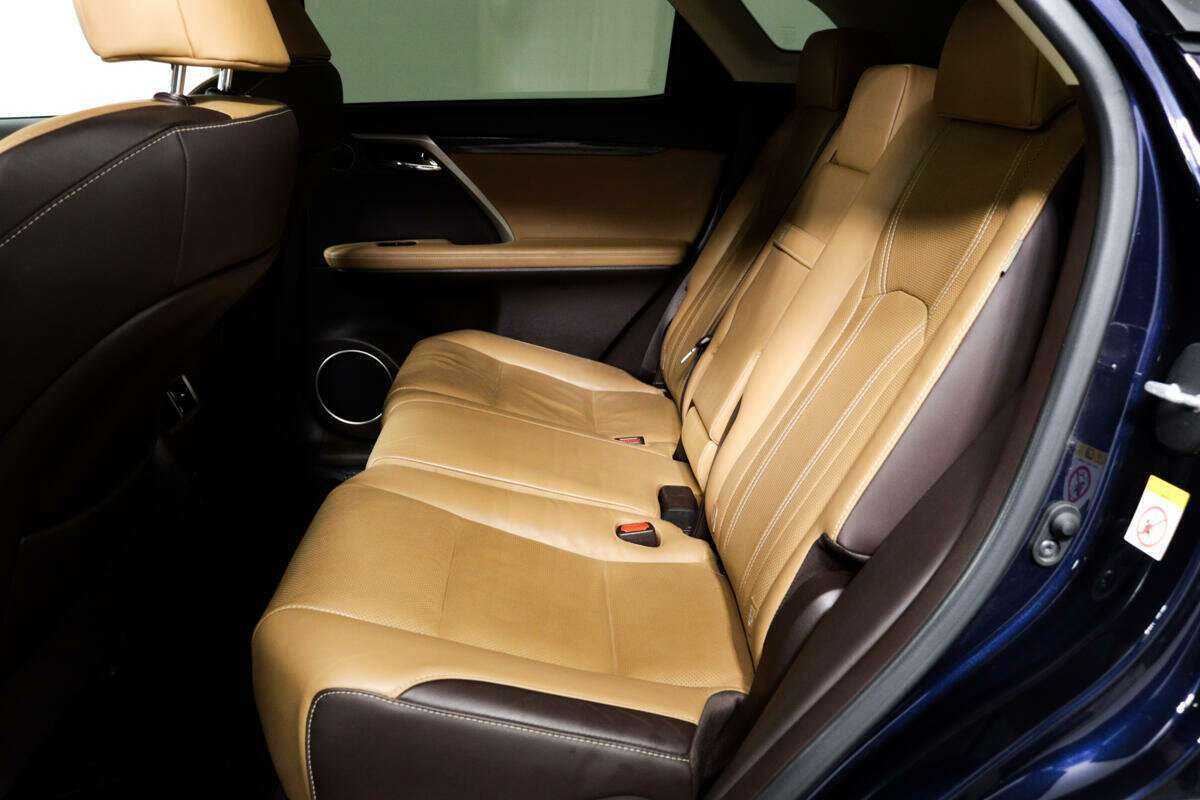 Lexus RX с пробегом — 2017 год. Фото: #11