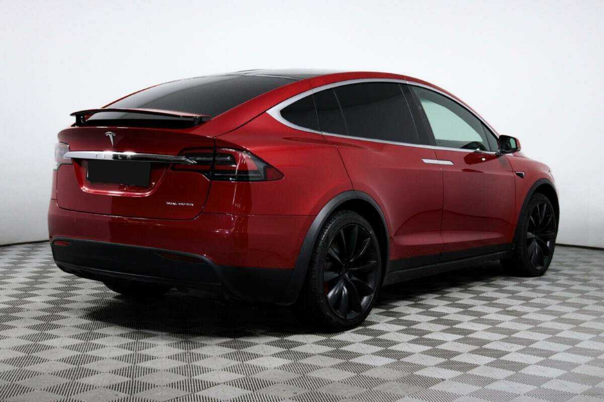 Tesla Model X с пробегом — 2019 год. Фото: #4