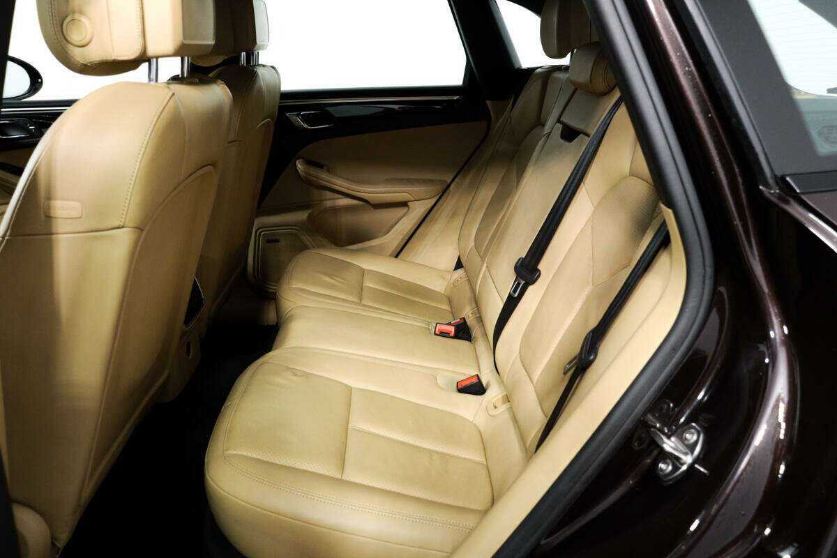 Porsche Macan с пробегом — 2017 год. Фото: #11