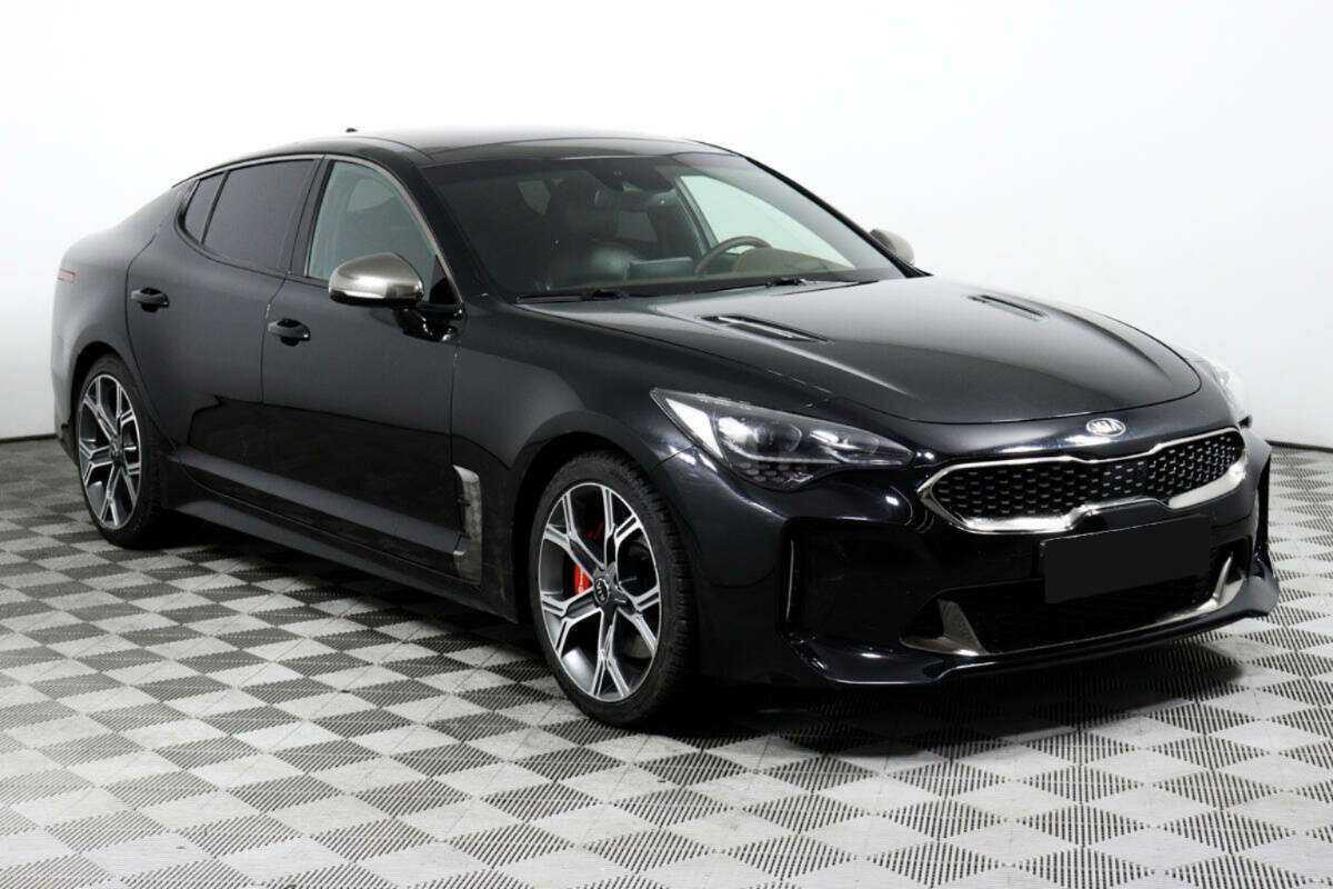 Kia Stinger с пробегом — 2018 год. Фото: #2