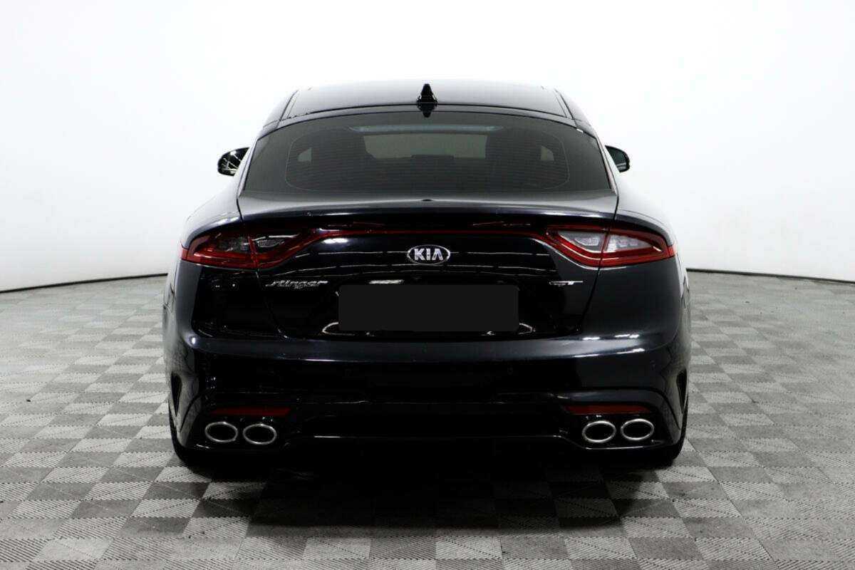 Kia Stinger с пробегом — 2018 год. Фото: #5