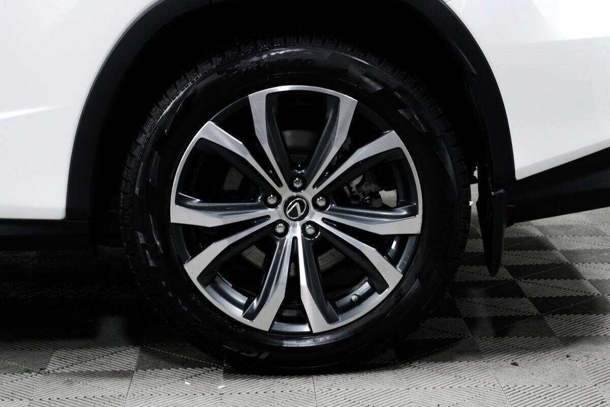 Lexus RX с пробегом — 2020 год. Фото: #13