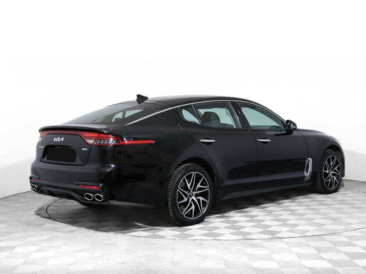 Kia Stinger с пробегом — 2023 год. Фото: #4