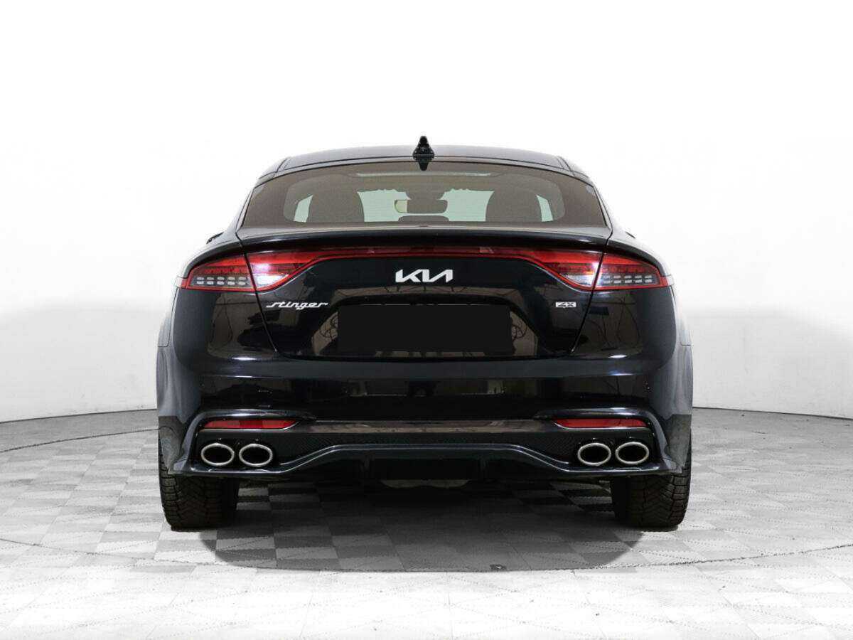Kia Stinger с пробегом — 2023 год. Фото: #5
