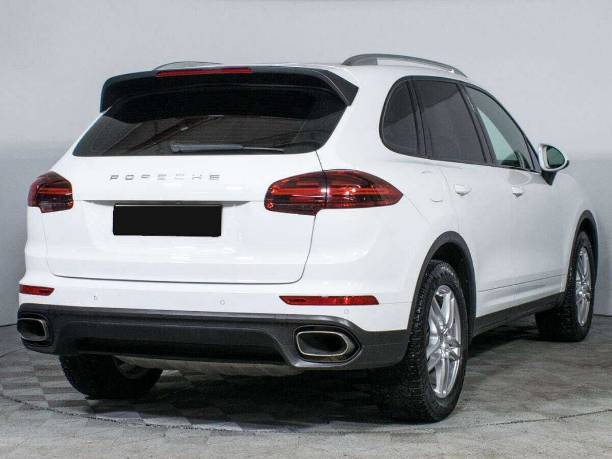 Porsche Cayenne с пробегом — 2015 год. Фото: #4