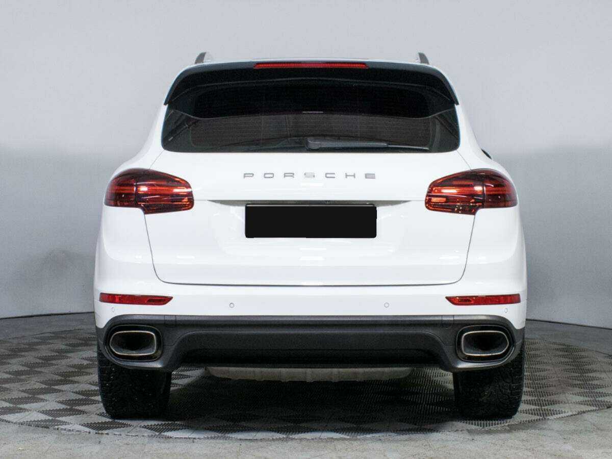 Porsche Cayenne с пробегом — 2015 год. Фото: #5