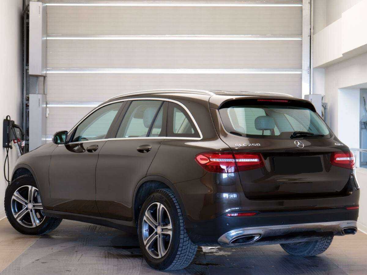 Mercedes-Benz GLC с пробегом — 2015 год. Фото: #5