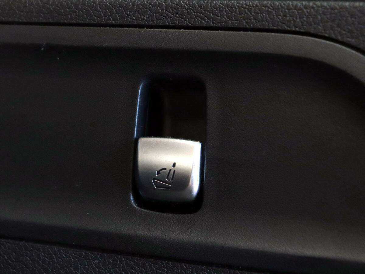 Mercedes-Benz GLC с пробегом — 2015 год. Фото: #10