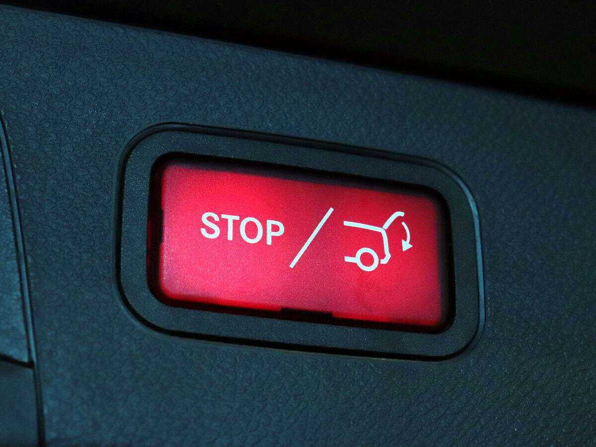 Mercedes-Benz GLC с пробегом — 2015 год. Фото: #11