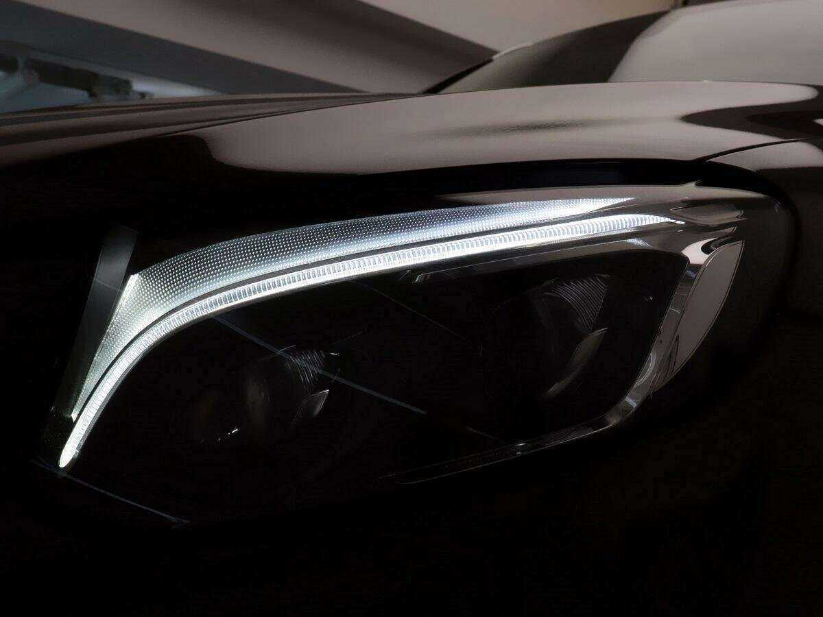 Mercedes-Benz GLC с пробегом — 2015 год. Фото: #20