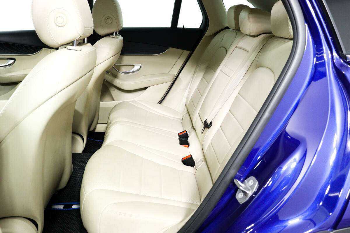 Mercedes-Benz GLC с пробегом — 2018 год. Фото: #11