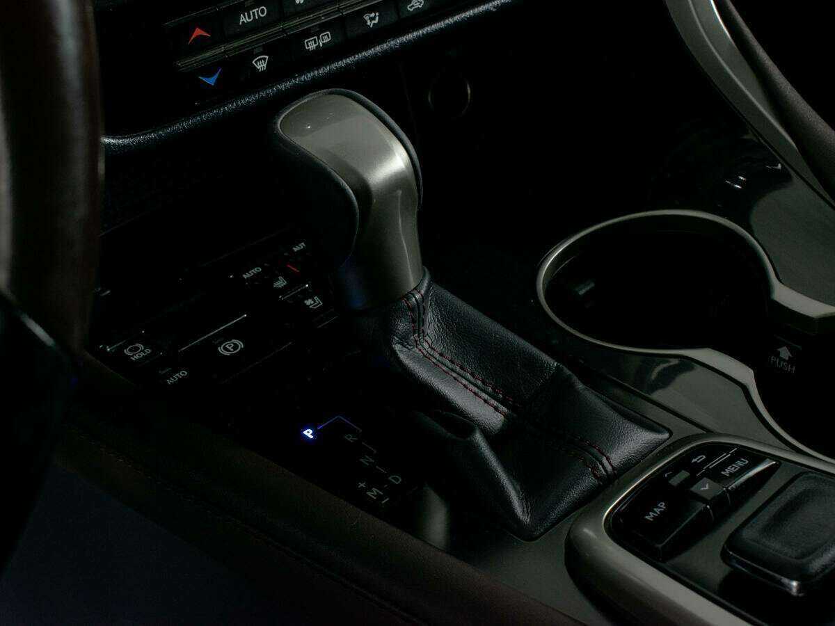 Lexus RX с пробегом — 2016 год. Фото: #20