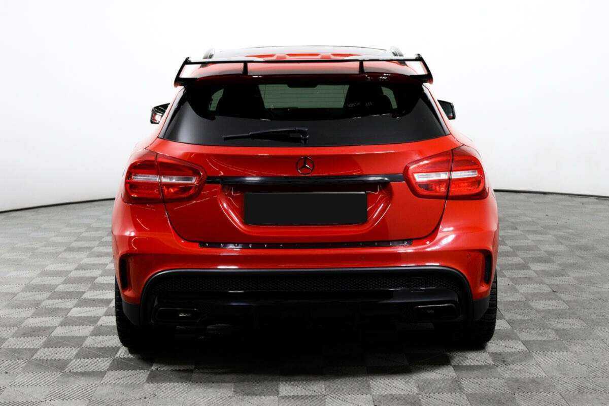 Mercedes-Benz GLA AMG с пробегом — 2015 год. Фото: #5