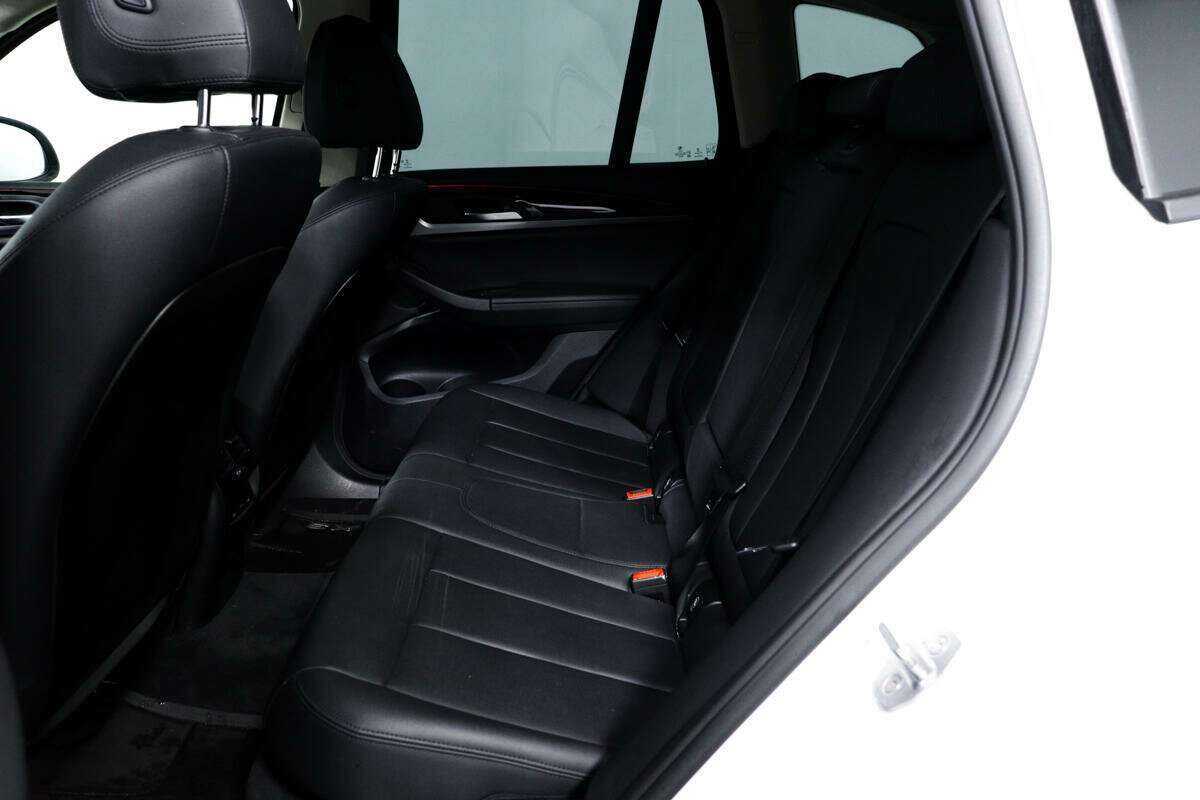 BMW X3 с пробегом — 2018 год. Фото: #11