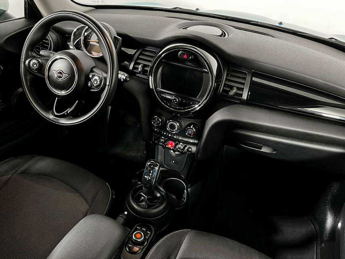 Mini Hatch с пробегом — 2019 год. Фото: #8