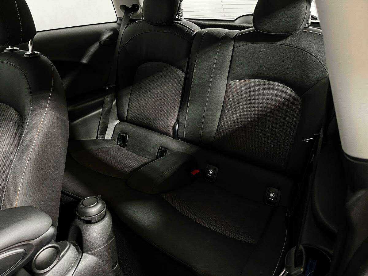 Mini Hatch с пробегом — 2019 год. Фото: #9