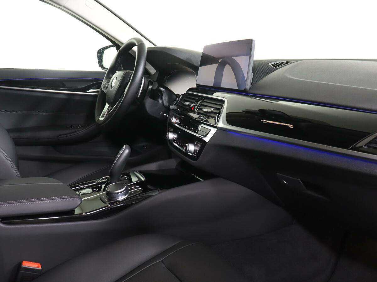 BMW 5 серии с пробегом — 2021 год. Фото: #7