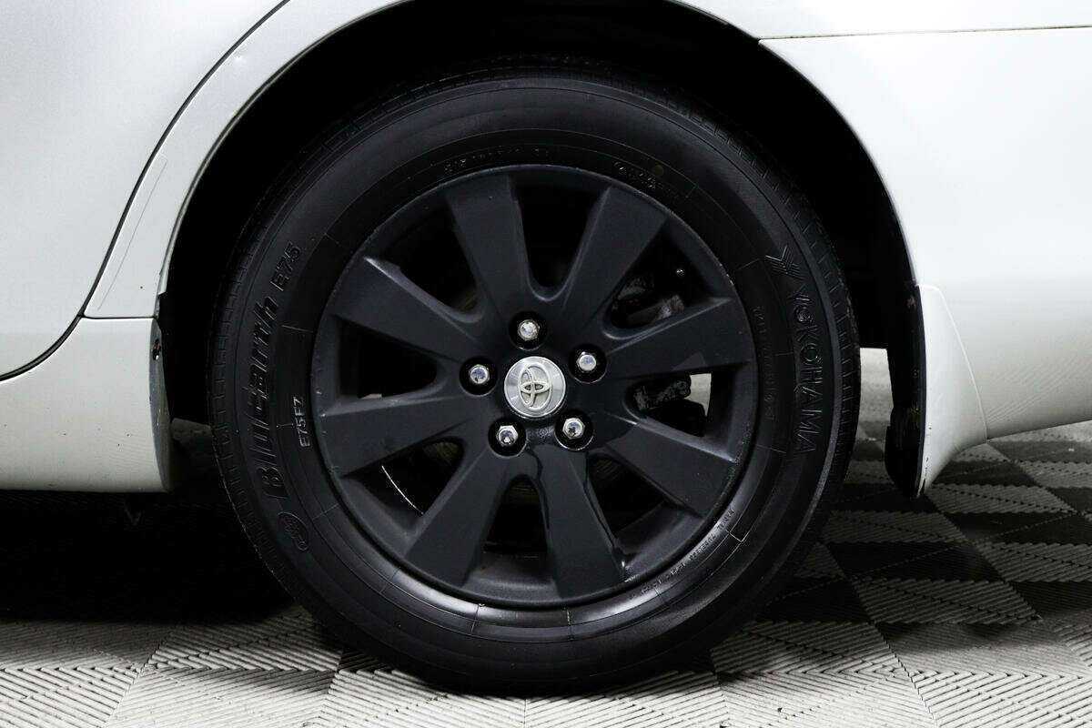 Toyota Camry с пробегом — 2006 год. Фото: #13