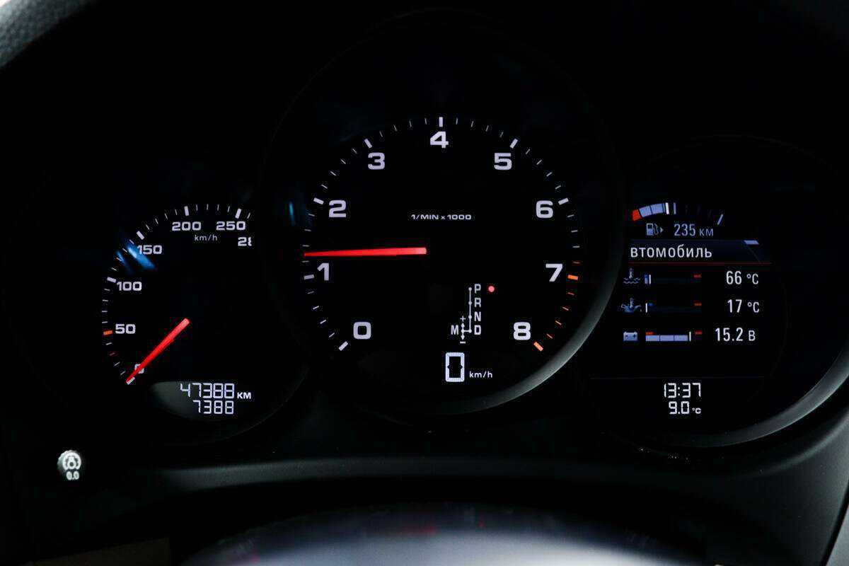 Porsche Macan с пробегом — 2020 год. Фото: #9