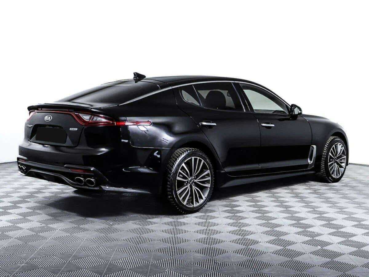 Kia Stinger с пробегом — 2019 год. Фото: #4