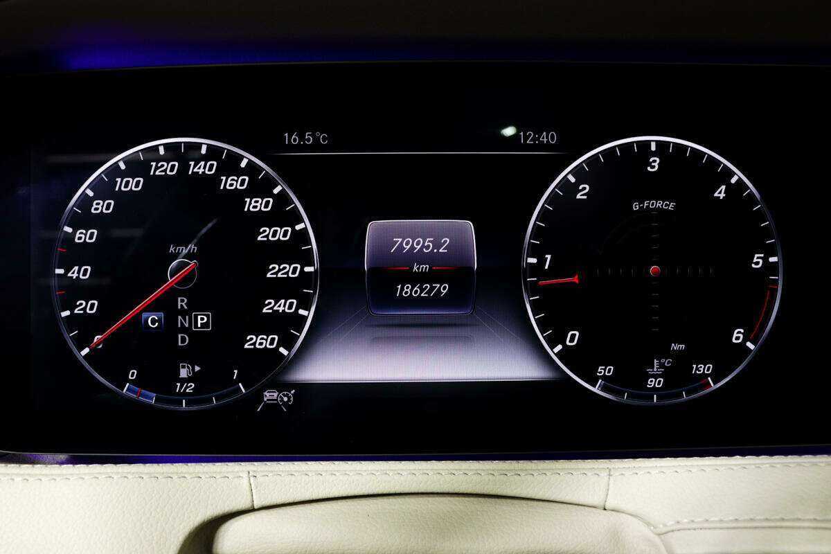 Mercedes-Benz S-Класс с пробегом — 2017 год. Фото: #9