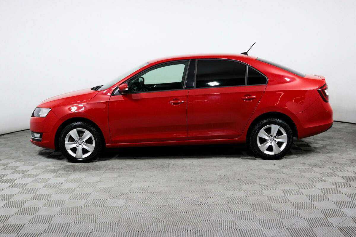 Skoda Rapid с пробегом — 2018 год. Фото: #7