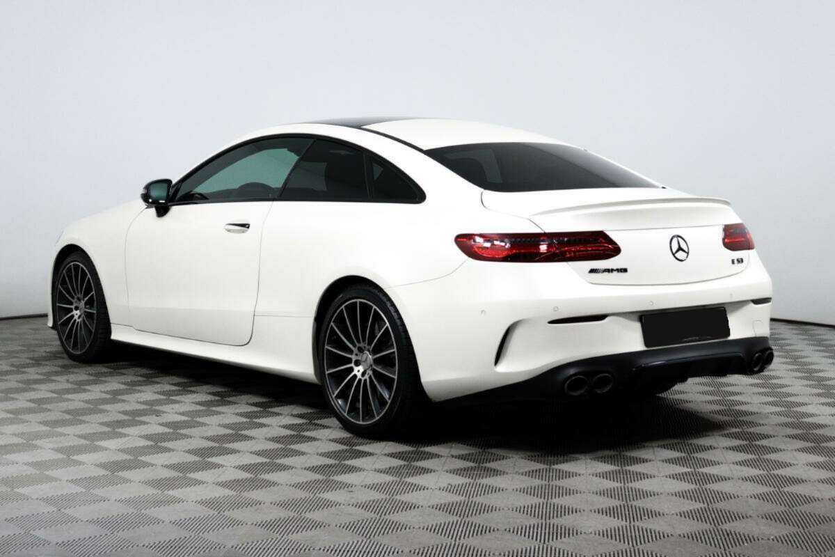 Mercedes-Benz E-Класс AMG с пробегом — 2018 год. Фото: #6