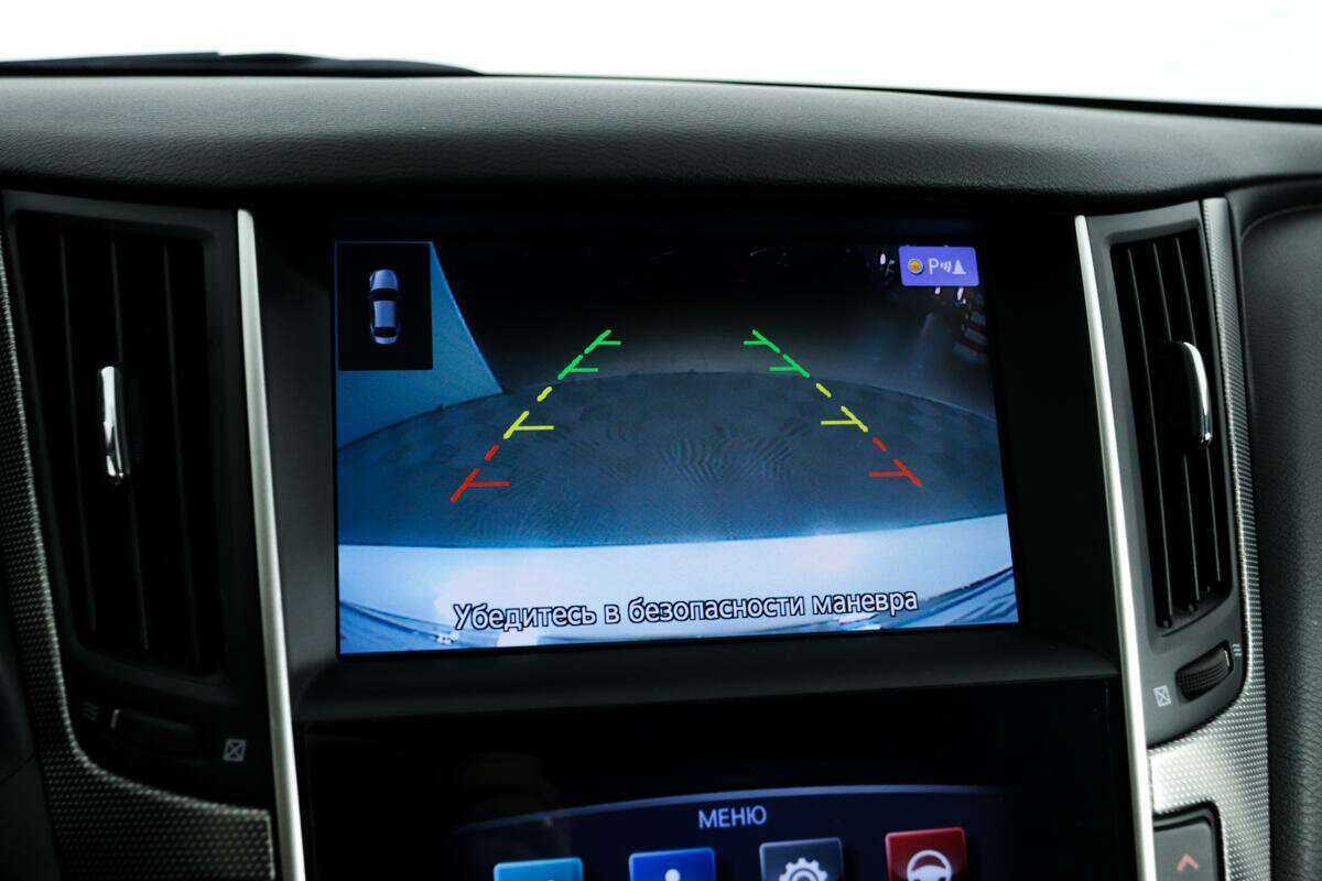 Infiniti Q50 с пробегом — 2016 год. Фото: #13