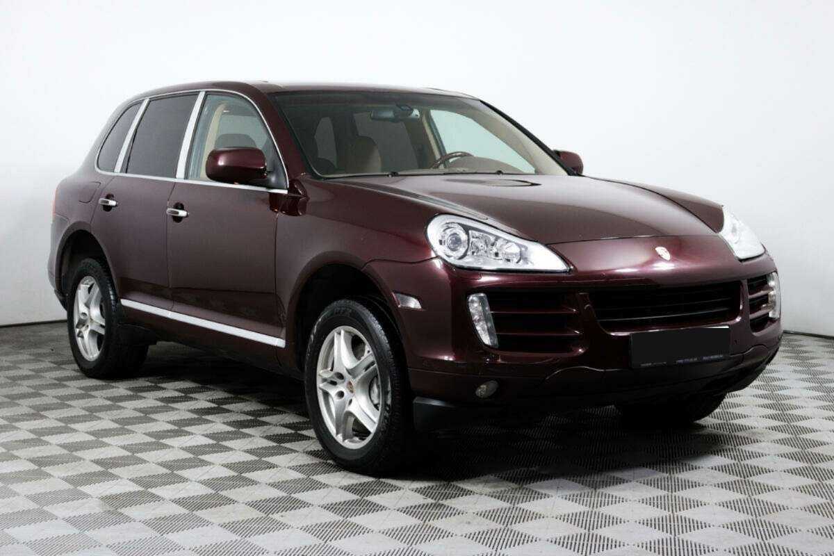 Porsche Cayenne с пробегом — 2008 год. Фото: #2