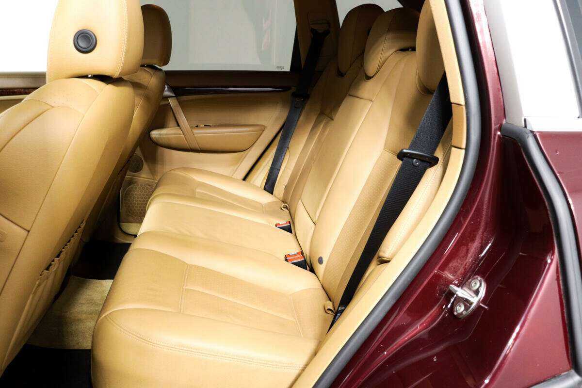 Porsche Cayenne с пробегом — 2008 год. Фото: #11