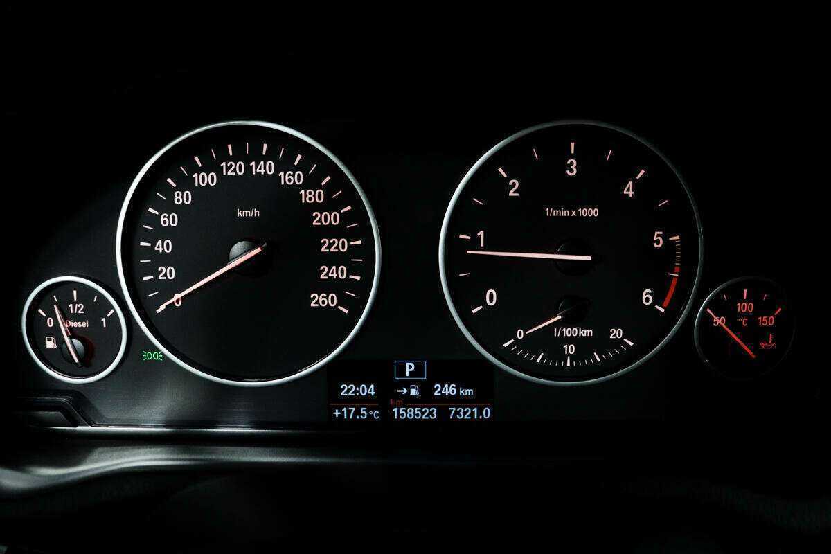 BMW X4 с пробегом — 2015 год. Фото: #9