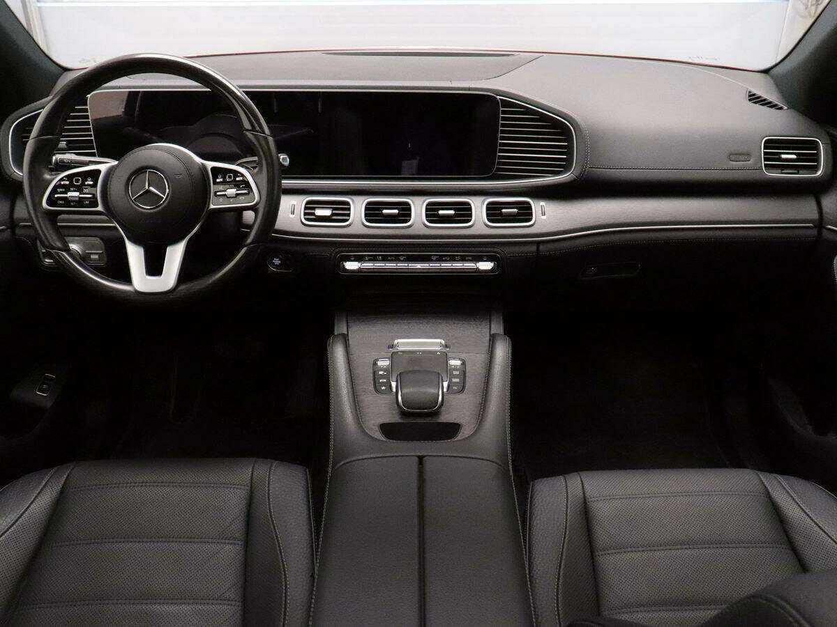 Mercedes-Benz GLE Coupe с пробегом — 2020 год. Фото: #8