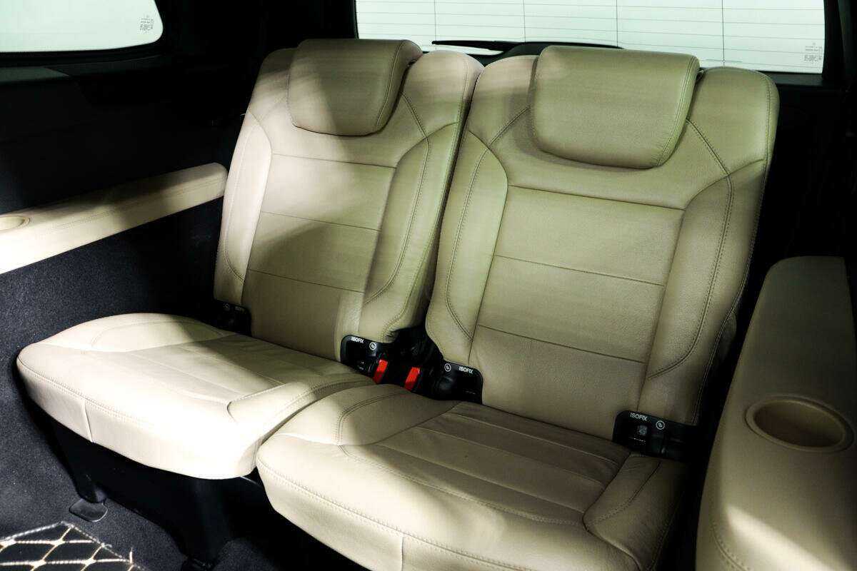 Mercedes-Benz GL-Класс с пробегом — 2015 год. Фото: #13