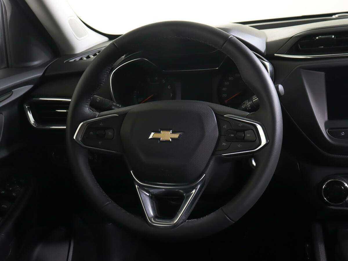 Chevrolet TrailBlazer с пробегом — 2021 год. Фото: #13