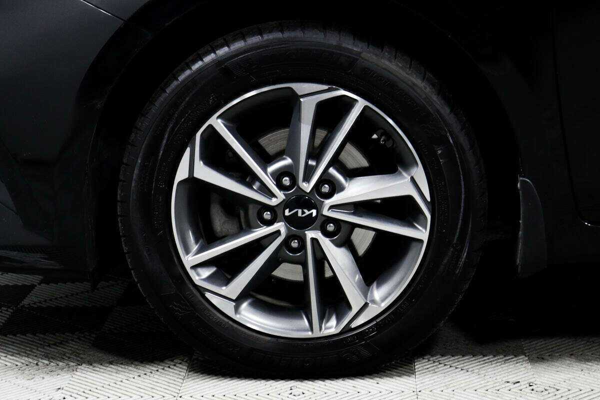 Kia Cerato с пробегом — 2021 год. Фото: #13