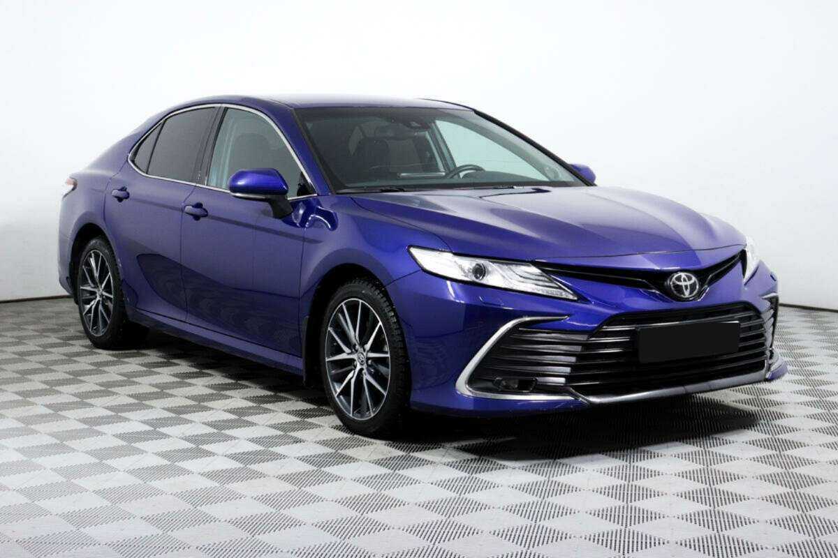 Toyota Camry с пробегом — 2021 год. Фото: #2